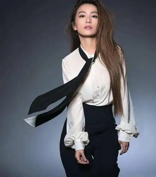 37岁田馥甄体重不到90斤身材颜值爆表难怪林俊杰如此倾心