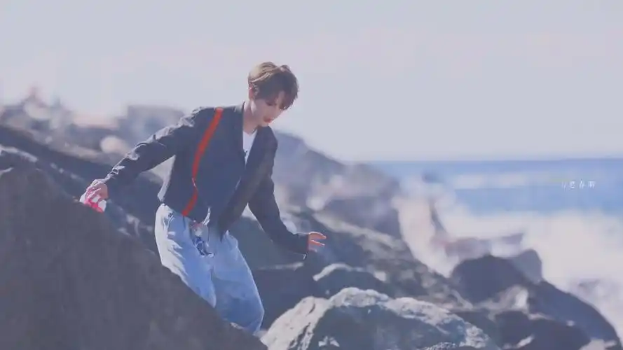 和朱正廷一起走花路吧