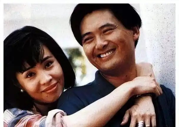 周润发香港之子跌落神坛晚节不保完美人设竟然都是伪装