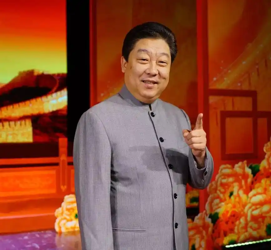 郑健著名相声演员:武斌青年相声演员:贾旭明 刘源青年相声演员;董建春