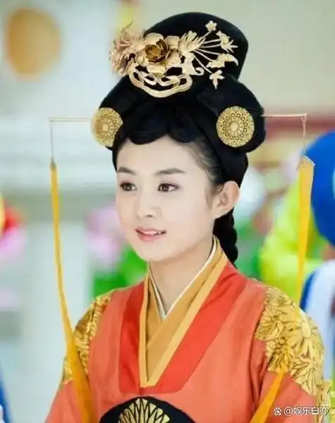 离婚3年,再看冯绍峰与赵丽颖的处境,夫妻差距一目了然