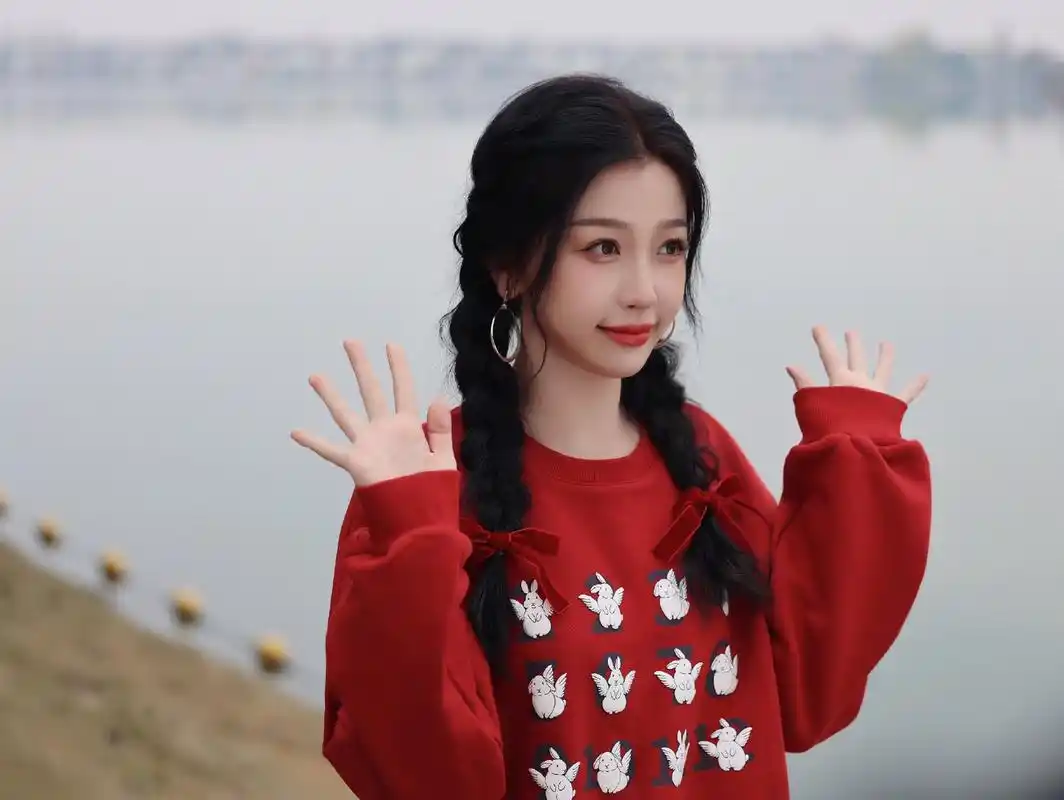 虞书欣高清壁纸头像无水印(八)[爱你]