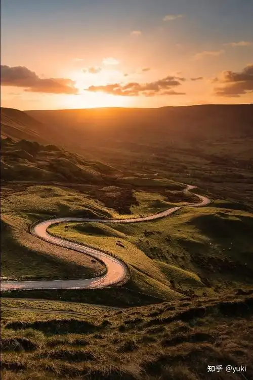 有没有那种看起来舒服又显成熟男生用的壁纸锁屏