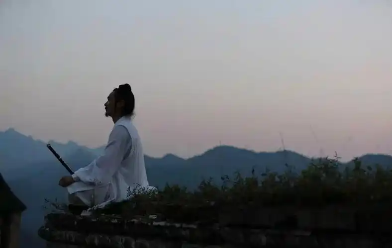 将修炼功景随便与人谈论是大忌,害人害己!