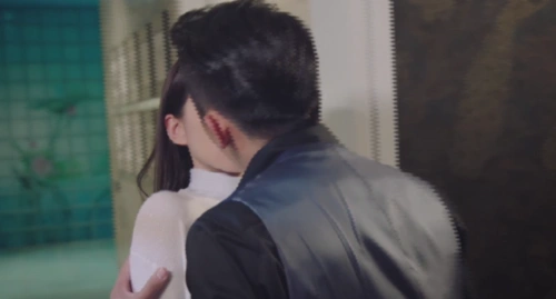 郑恺强吻刘诗诗 《那年青春》全国首播收视no.