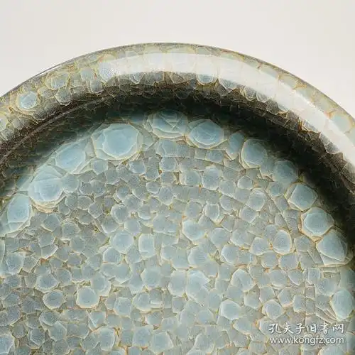 宋官瓷冰片折沿笔洗