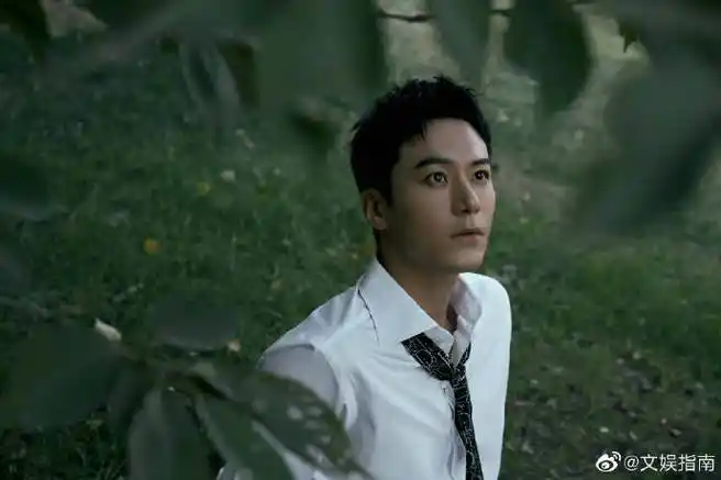 暑期嘉年华##茅子俊周子舒定妆照