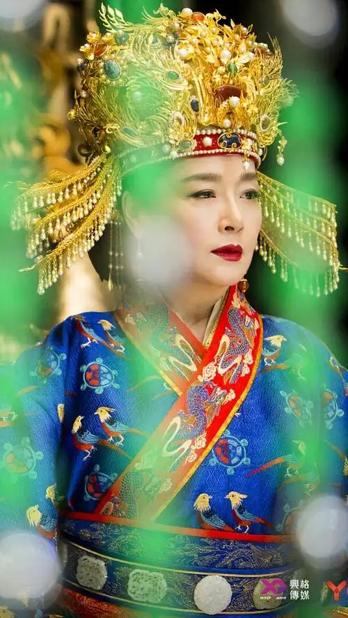 将军在上-刘太后-恬妞饰