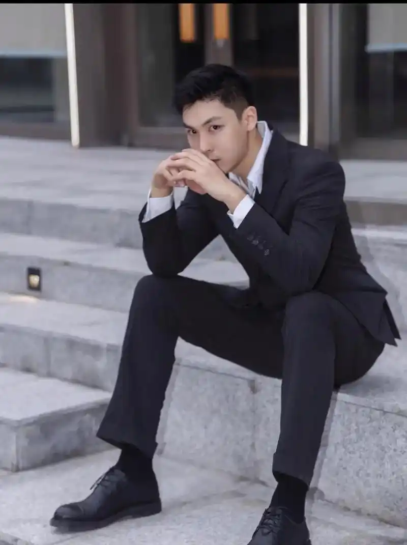 职业正装批发租赁