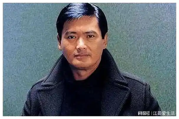 69岁周润发早起跑步,手臂长满小肉球,状态令人堪忧!