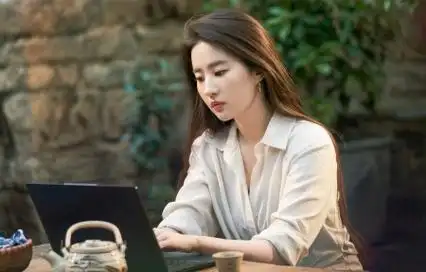 刘亦菲 白色衣服衬衫 去有风的地方 剧照 美女 4k 壁纸