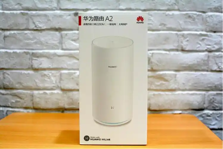 原创399元华为路由a2实力如何全球首款一碰连网