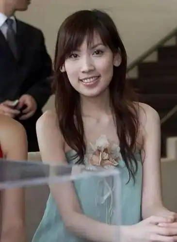 林志颖老婆现场卸妆惊艳众人,怪不得他不爱晒妻子照片