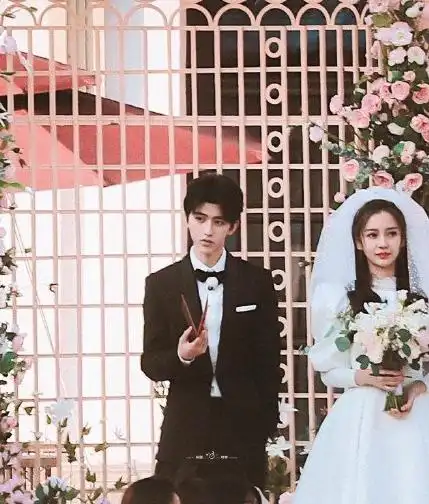 原创baby炒和蔡徐坤cp她要求跑男安排在同一个组多给两人同框镜头