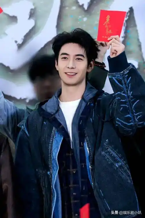 19新鲜事:赵丽颖,刘亦菲,任嘉伦,王一博,迪丽热巴,范丞丞_黄子韬_西安