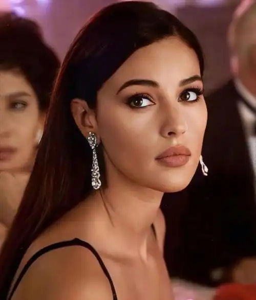 世界公认的四位美女7.世界上最漂亮的四大美女是谁8.世界上最美的四