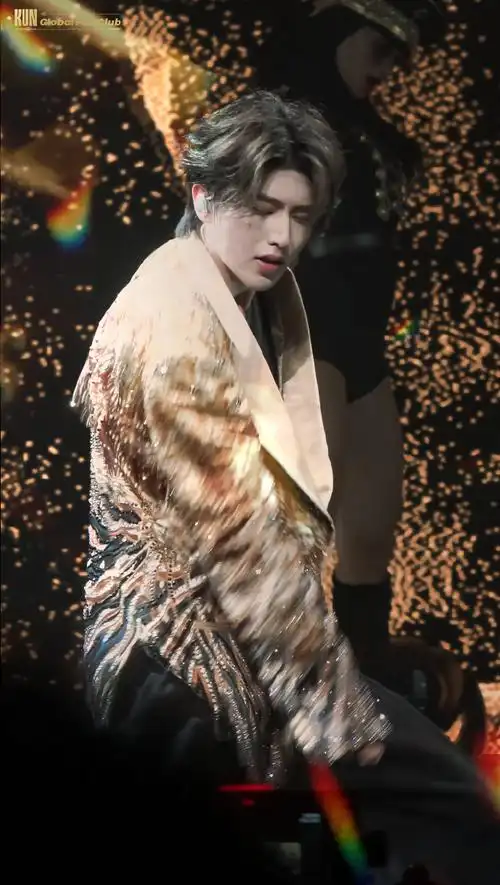 蔡徐坤新歌spotlight##蔡徐坤