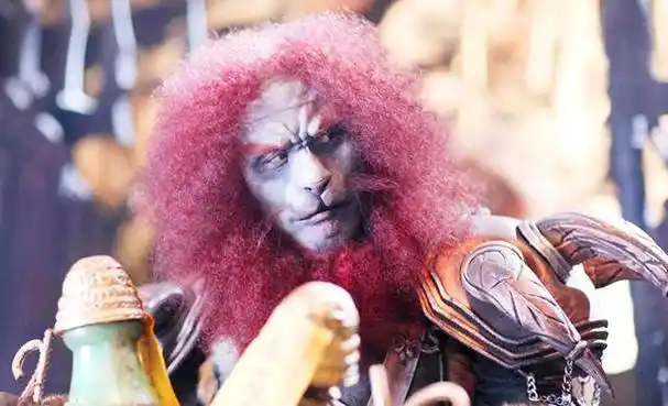 乌鸡国的那个青毛狮子和狮驼岭的那个青毛狮子是同一只吗?