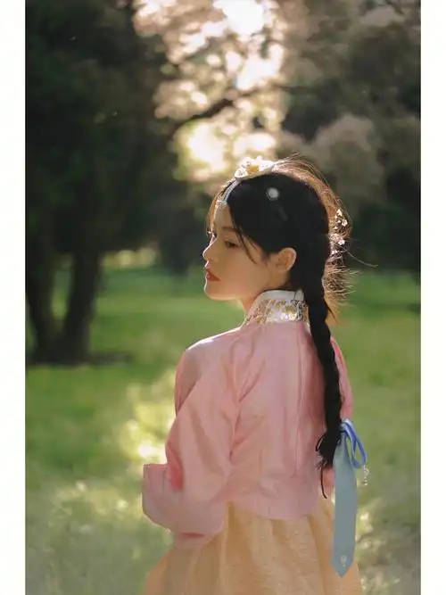 摄影  #写真  #朝鲜族  #今日发型  #摄影日常  #人像摄影  #来拍照