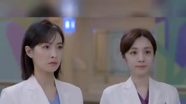 亲爱的生命:宋茜联手王晓晨狂撕男医生这幕,连看50遍,太霸气了