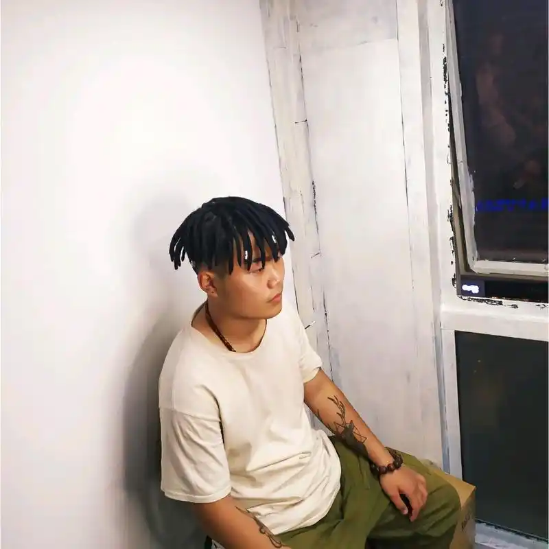 男生短款脏辫,看看不一样的自己