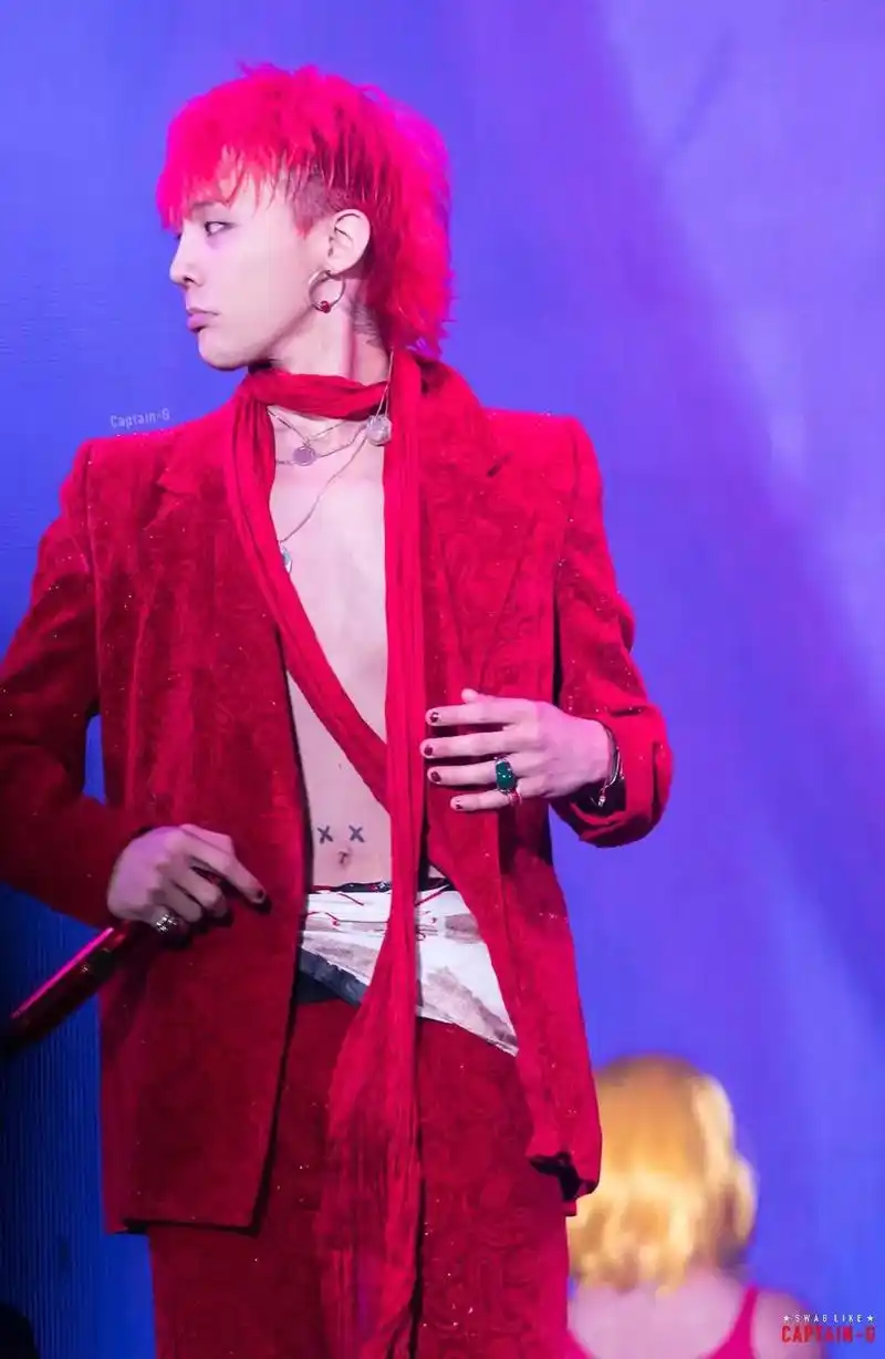 红色系 #权志龙 2021年最后一天依旧爱gd#gd - 抖音