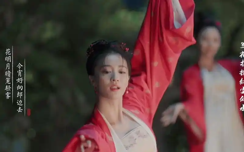 王楚然||大宋小彩旗,人间小陀螺