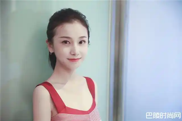 姜梓新是哪里人 详细个人资料起底新男友真是宦宇吗 周晨曦和姜梓新