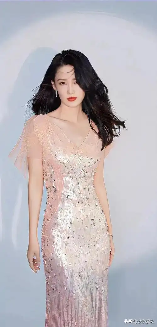 李沁明星壁纸49