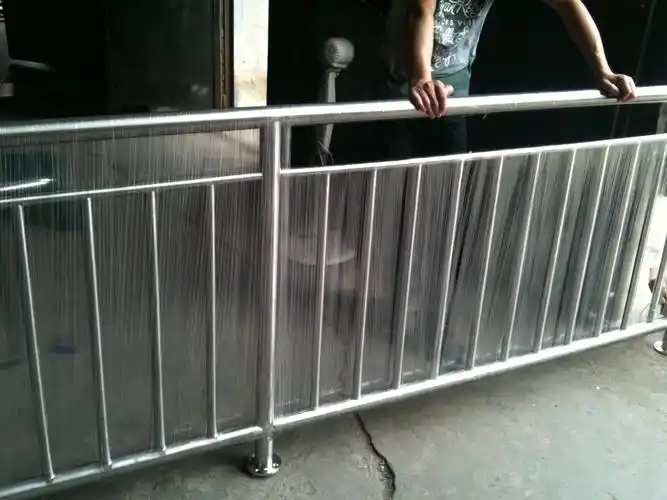 楼梯扶手 不锈钢_上海不锈钢楼梯扶手阳台栏杆露台飘窗室内外围栏