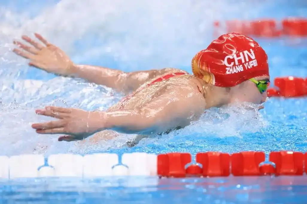 巴黎奥运会首日游泳预赛中国队晋级情况如下9899女子100 - 抖音