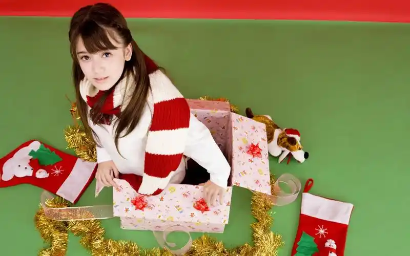 混血美女奥真奈美壁纸(8/20)