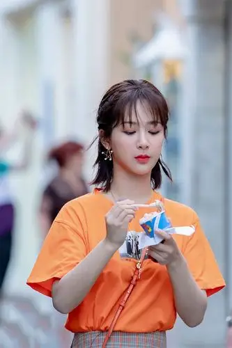 中餐厅3杨紫明星同款印花橘色短袖纯棉t恤女高腰格子半身裙子套装