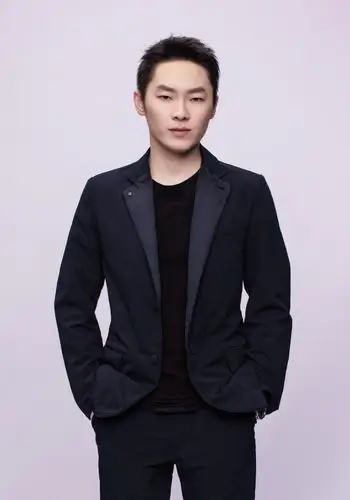 梁博:自我认可就好,无需向旁人"表态"丨青春知心热线