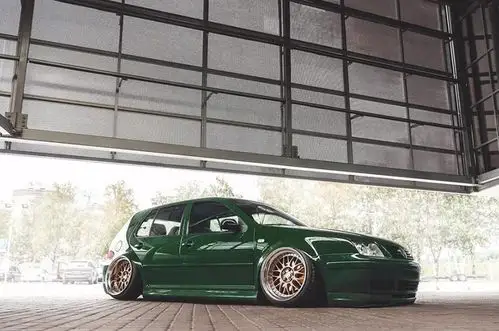 老车重获青春大众高尔夫mk4改装案例