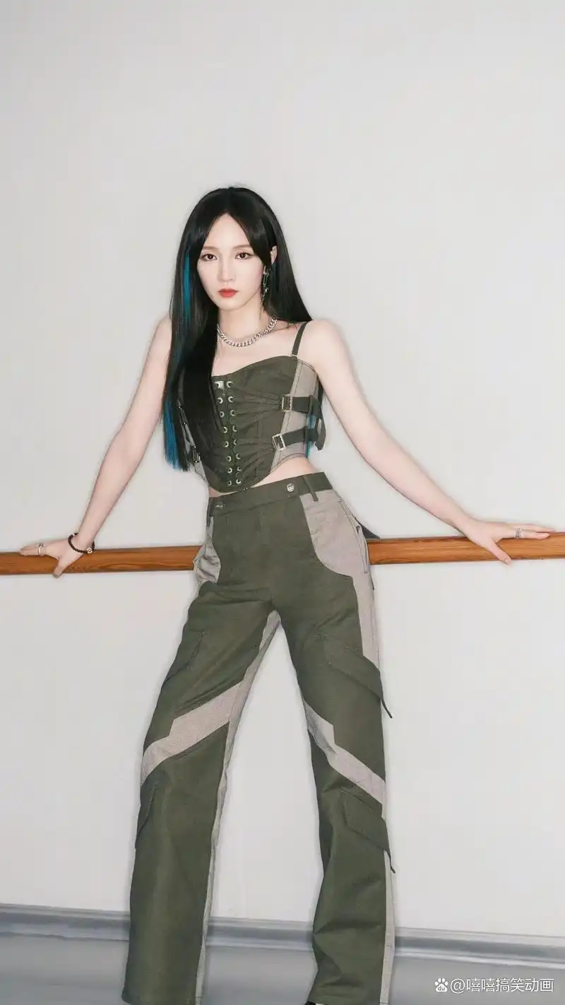 孟佳时尚写真欣赏