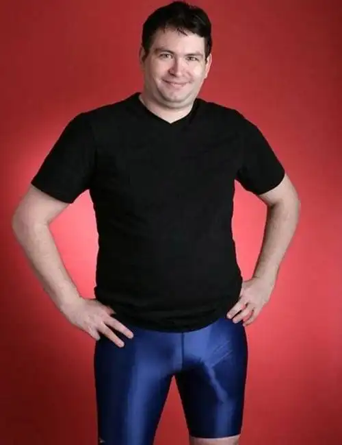 其实丁丁太大也不是什么好事,不仅在生活中会遇到很多尴尬的事情,而且