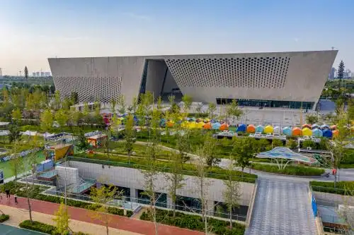 航拍河南郑州美术馆新馆郑州档案史志馆建筑