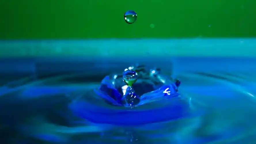 水滴护眼高清壁纸