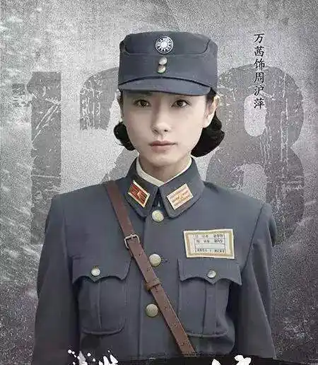 40位女明星军装照赵丽颖金晨英气逼人热巴娇俏景甜青春可人