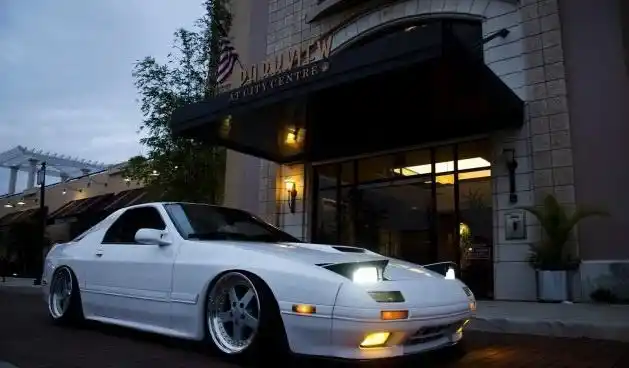 马自达rx7fc3s头文字d中高桥凉介的座驾以大马力转子引擎著称最佳的