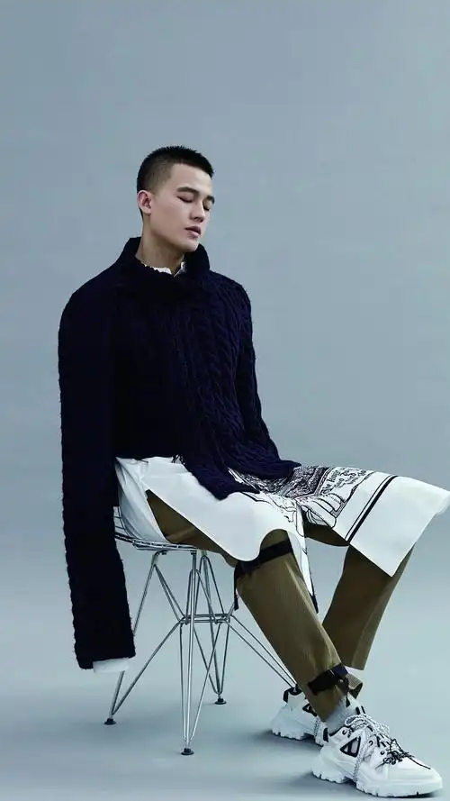 欧豪时尚型男帅气写真