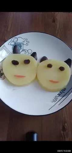 熊猫拼盘版蒸土豆