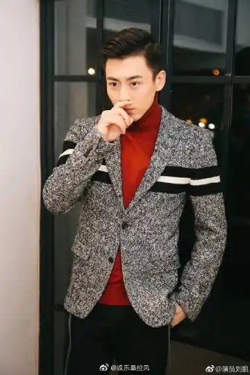 演员刘凯#蒋昱文求婚##蒋昱文#少年派看到现在,我只喜欢你和张嘉腚!