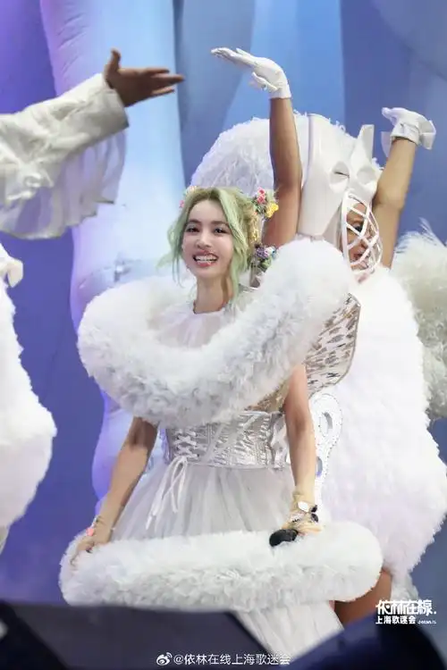 蔡依林玻璃蝴蝶套装##蔡依林uglybeauty演唱会##蔡依林915生日快乐