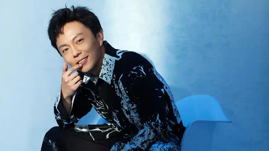 "李连杰儿子"谢苗:巅峰时期退圈,一句话揭露了娱乐圈的现实