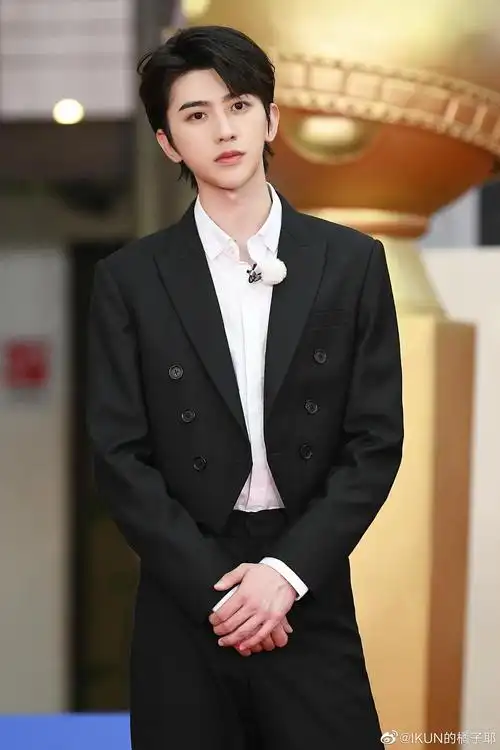 蔡徐坤《奔跑吧第四季》