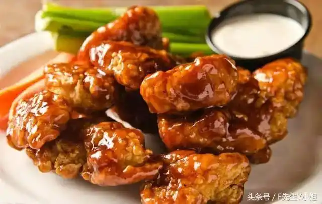 精选100道家常菜谱 50道荤菜50道素菜的经典做法大全 吃3月不重样