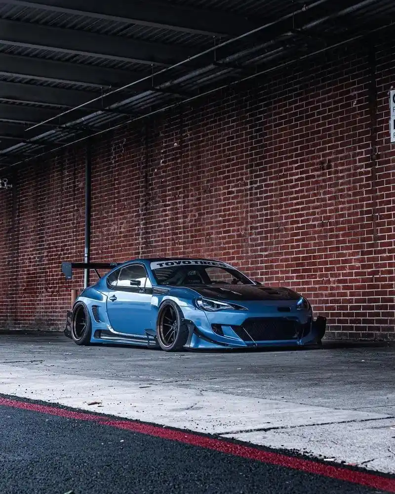 "人一但有了期盼 心情就会忽明忽暗"#jdm #低趴姿态 #改装车