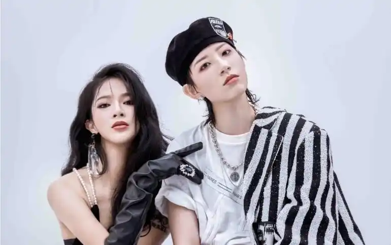 王炸cp李斯丹妮艾菲高甜狗粮混剪